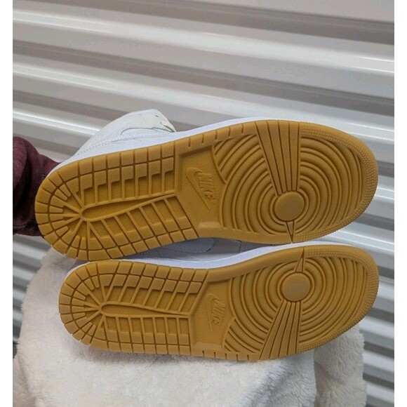 Nike Air Jordan 1 Women's Size 9 Mid Top Phantom White Light Brown Sneakers NWOB - Picture 6 of 9